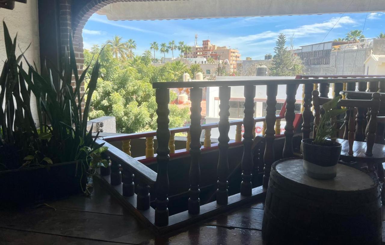 Cabo Tortuga Hotel Boutique Кабо Сан Лукас Екстериор снимка